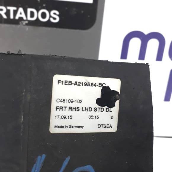 Guia Vidro Porta Dianteira Direita Ford Focus 2014 2015 2016