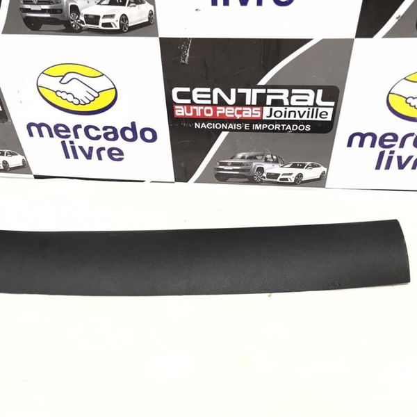 Acabamento Superior Central Tampa Traseira Bmw X1 2012 2013 