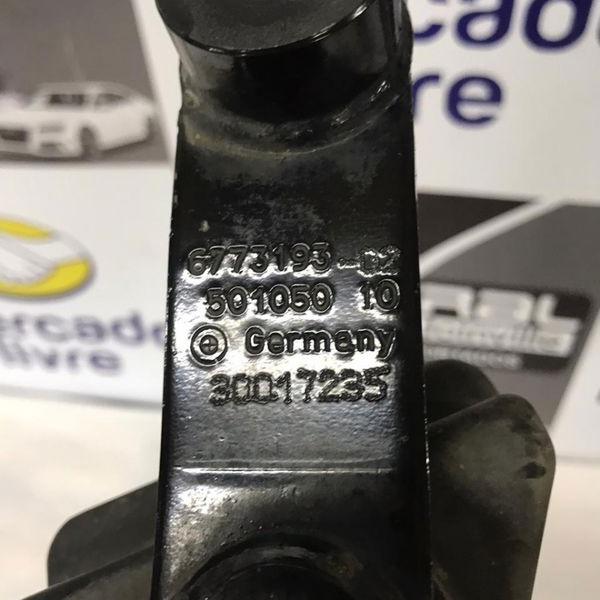 Suporte Amortecedor Vibração Bmw X1 Turbo 2012 2013 6773193