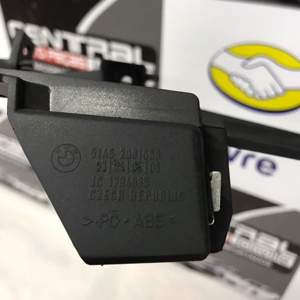 Moldura Acabamento Direito Painel Bmw X1 Turbo 2012 2013