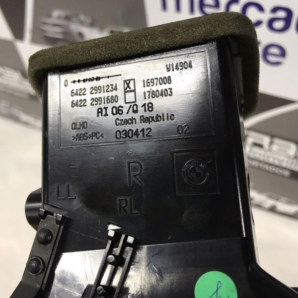 Difusor Ar Condicionado Direito Bmw X1 Turbo 2012 2013