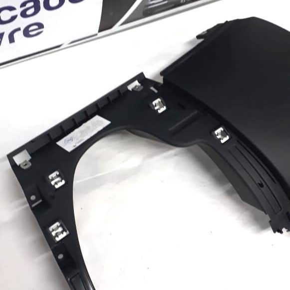 Acabamento Moldura Inferior Painel Bmw X1 Turbo 2012 2013