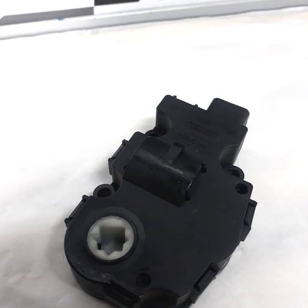Motor Atuador Caixa Ar Condicionado Bmw X1 Turbo 2012 2013
