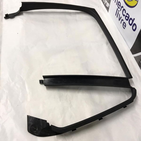 Acabamento Interno Porta Traseira Esquerda Bmw X1 2012 2013