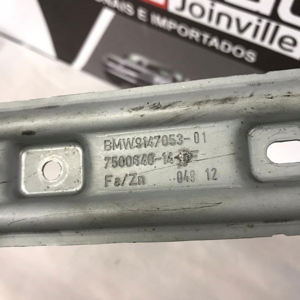 Suporte Console Central Bmw X1 Turbo 2012 2013 - 9147053