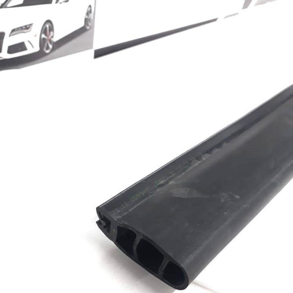 Borracha Superior Paralama Direito Bmw X1 Turbo 2012 2013 