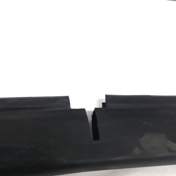 Borracha Superior Paralama Direito Bmw X1 Turbo 2012 2013 