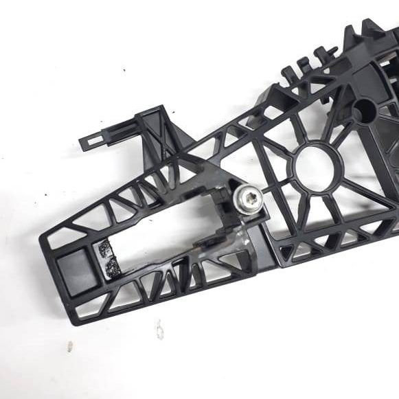Suporte Maçaneta Porta Traseira Direita Fiat Toro 2019 2020