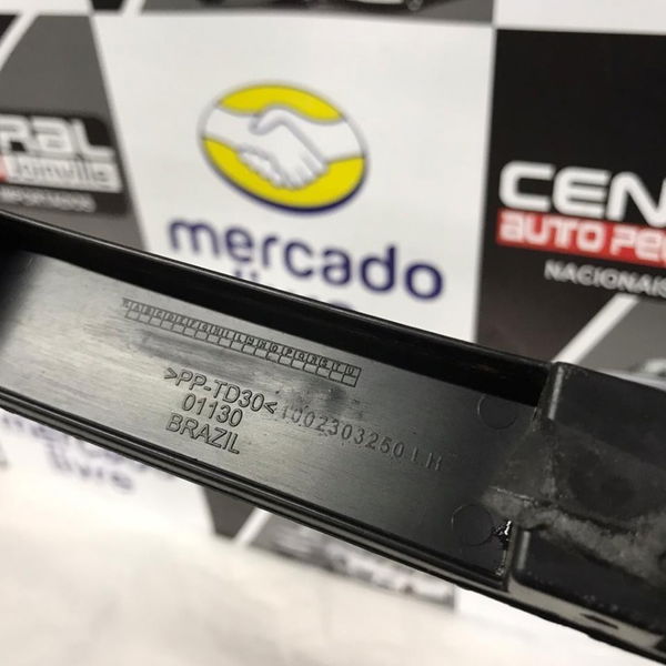 Friso Aplique Maior Teto Esquerdo Fiat Toro Volcano 2019 20