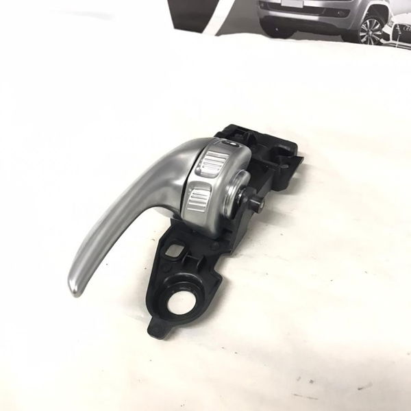 Maçaneta Interna Porta Dianteira Esquerda Fiat Toro 2019 20