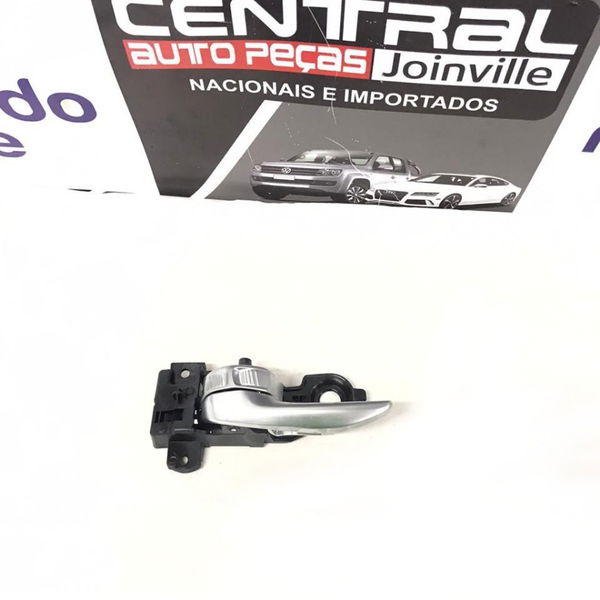 Maçaneta Interna Porta Dianteira Esquerda Fiat Toro 2019 20