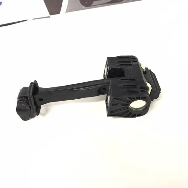 Limitador Porta Traseira Direita Bmw X5 F15 2015 2016