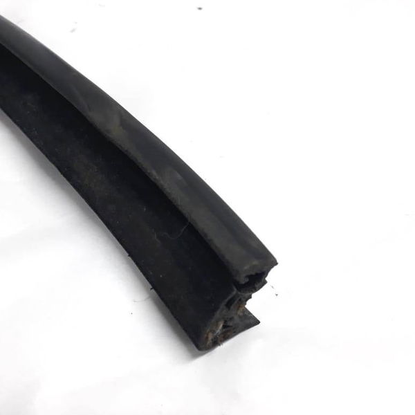 Borracha Canaleta Traseira Esquerda Ford Ranger 2010 2011 12