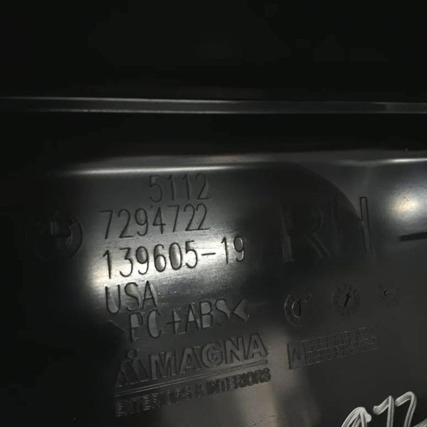 Guia Direito Parachoque Traseiro Bmw X5 35i F15 2015 2016