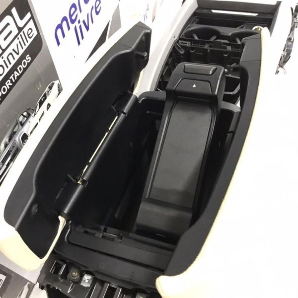 Console Central Porta Copos Apoio Braço Bmw X5 F15 2015 2016