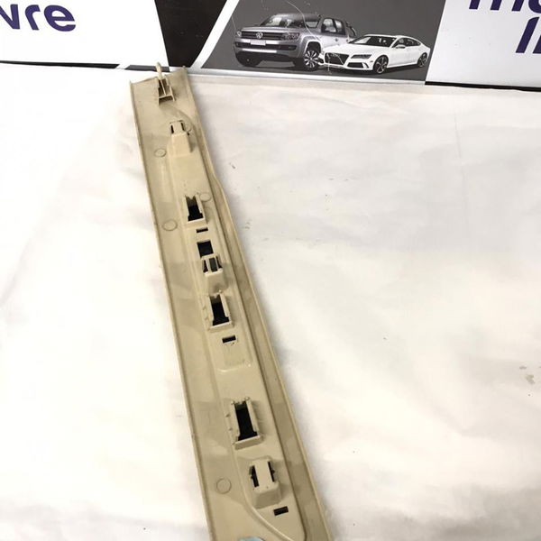 Soleira Porta Dianteira Esquerda Bmw X5 F15 35i 2015 2016