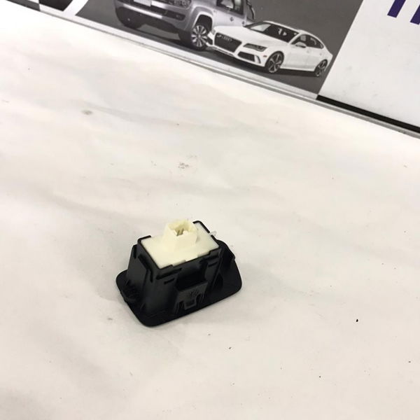 Comando Vidro Elétrico Traseiro Direito Compass 2018 2019