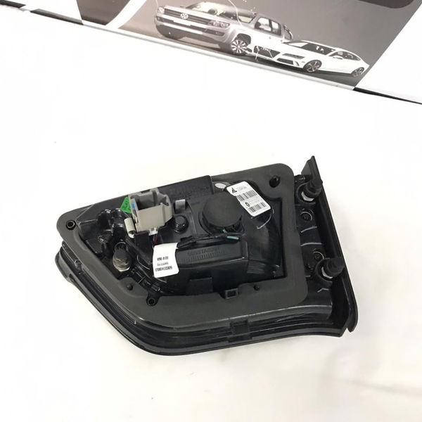 Lanterna Esquerda Tampa Traseira Jeep Compass Flex 2018 2019