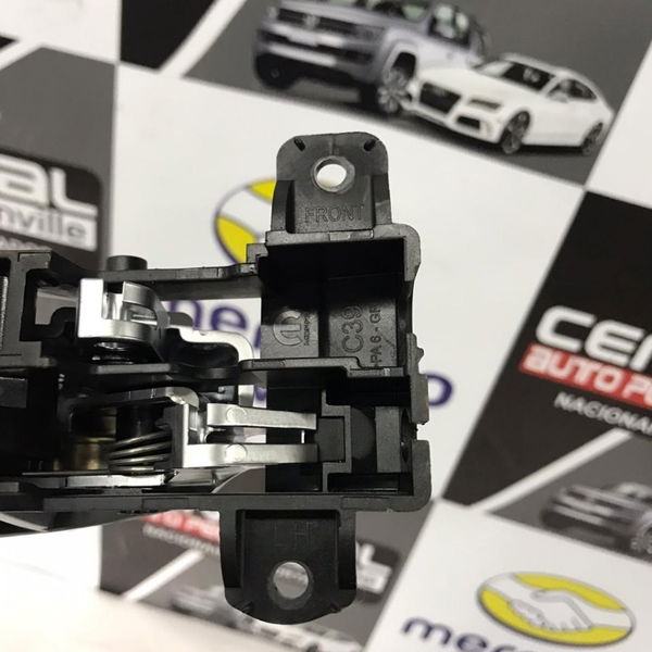 Maçaneta Interna Dianteira Esquerda Jeep Renegade 2015 2016