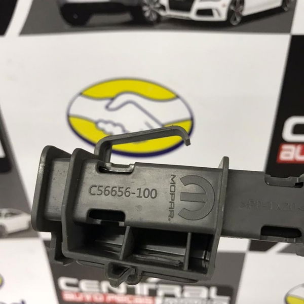 Canaleta Guia Vidro Dianteiro Esquerdo Renegade 2015 2016