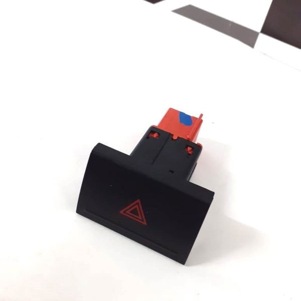 Botão Interruptor Pisca Alerta Vw Amarok 2013 2014 2015