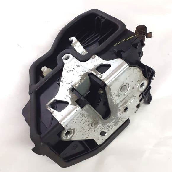 Fechadura Porta Traseira  Esquerda Bmw X6 3.0 35i 2013 2014