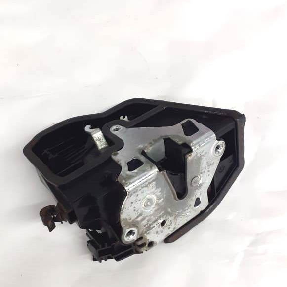 Fechadura Porta Traseira Direita Bmw X6 3.0 35i 2013 2014