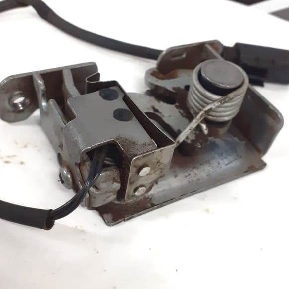 Fechadura Capo Dianteiro C/ Sensor Bmw X6 3.0 35i 2013 2014