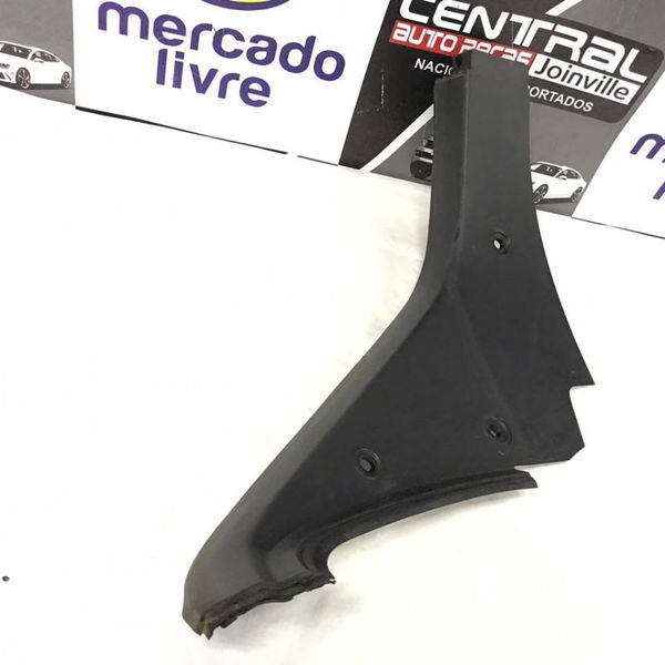 Acabamento Direito Caçamba Fiat Toro Volcano 2018 2019