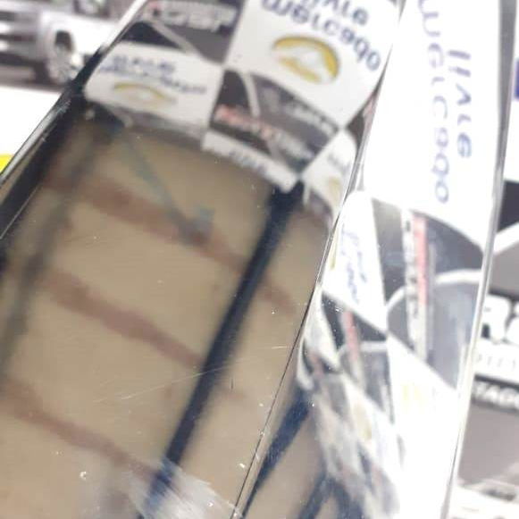 Moldura Cromada Superior Parachoque Hilux Sw4 2011 Detalhe