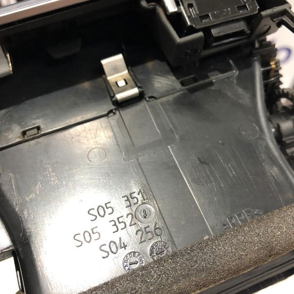 Difusor Ar Central C/ Botão Porta Luvas Bmw X6 35i 2013 2014