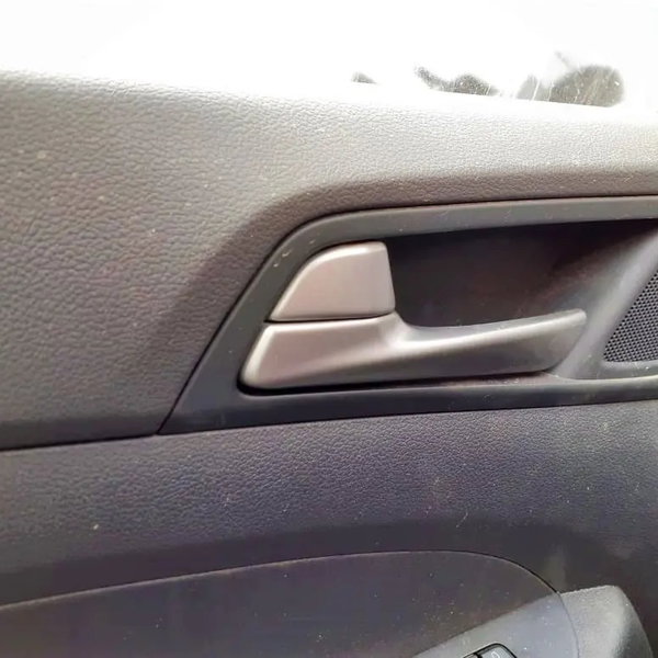 Maçaneta Interna Dianteira Esquerda Tucson Gls 1.6 T. 2019