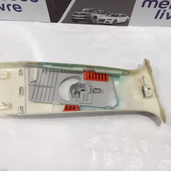 Acabamento Esquerdo Coluna Cinto Evoque Dynamic 2014 2015
