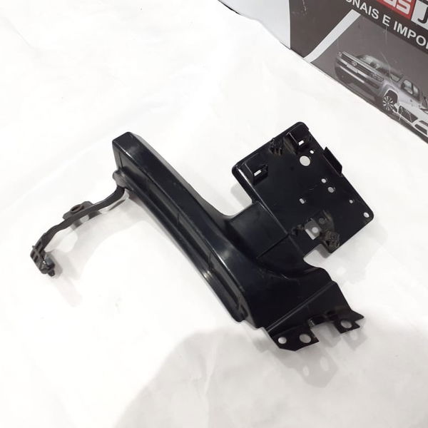 Suporte Guia Esquerdo Parachoque Traseiro Evoque 2014 2015