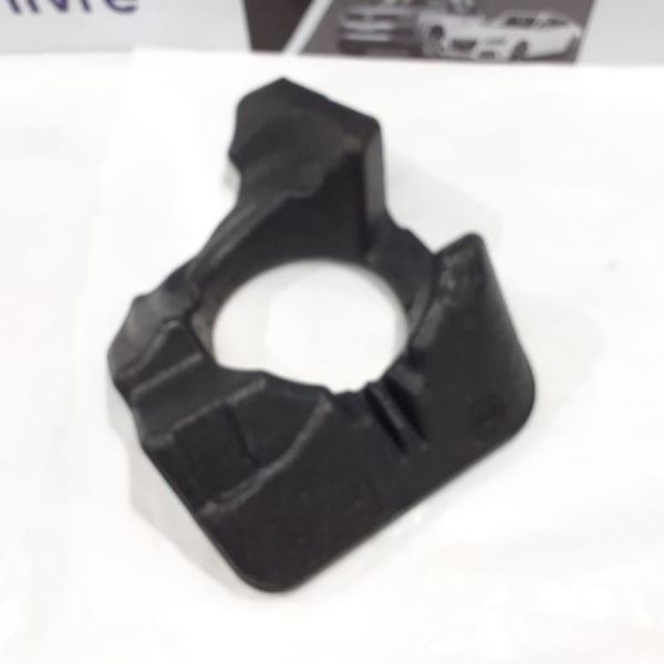 Isopor Tanque Combustível Evoque 2013 2014 2015 Bj3248781ac