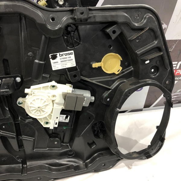 Máquina Vidro Dianteira Esquerda Jeep Compass Flex 2016 2017
