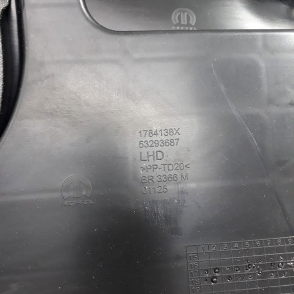 Acabamento Moldura Inferior Painel Compass Diesel 2018 2019