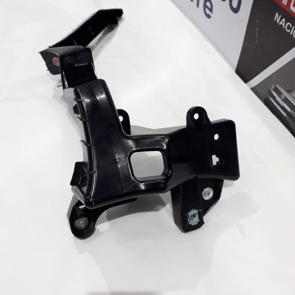 Guia Direito Parachoque Traseiro Jeep Compass Flex 2016 2017