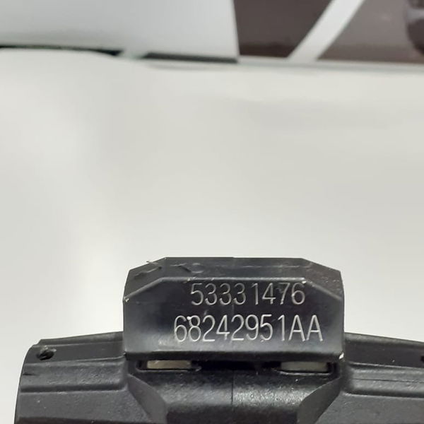 Limitador Porta Dianteira Esquerda Jeep Compass 2016 2017