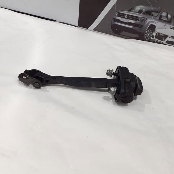 Limitador Porta Traseira Esquerda Jeep Compass 2016 2017