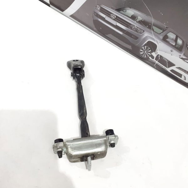 Limitador Porta Traseira Esquerda Hyundai Creta 2017 2018