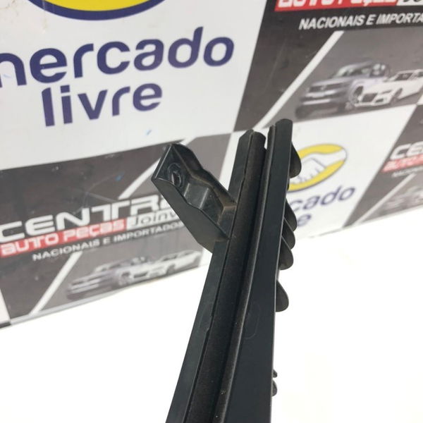 Guia Vidro Porta Dianteira Direita Jeep Compass 2016 2017