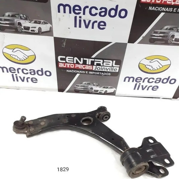 Balança Bandeja Dianteira Direita  Ford Focus 2.0 2014 2015