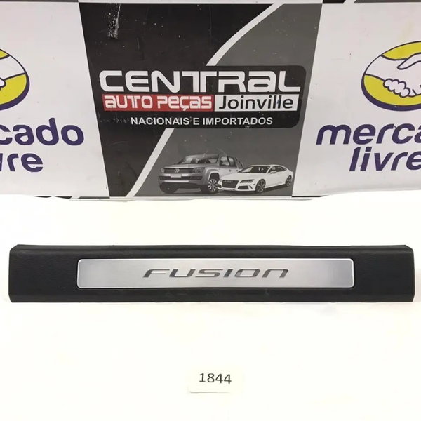 Soleira Lado Esquerdo Ford Fusion Titanium 2017 Original