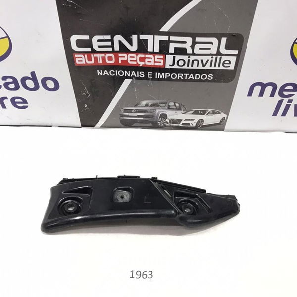 Guia Esquerdo Parachoque Traseiro Mercedes A250 Amg 14 2015