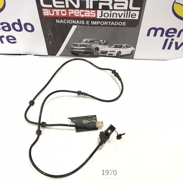 Sensor Pastilha Freio Dianteira Dir Mercedes A250 Amg 2015