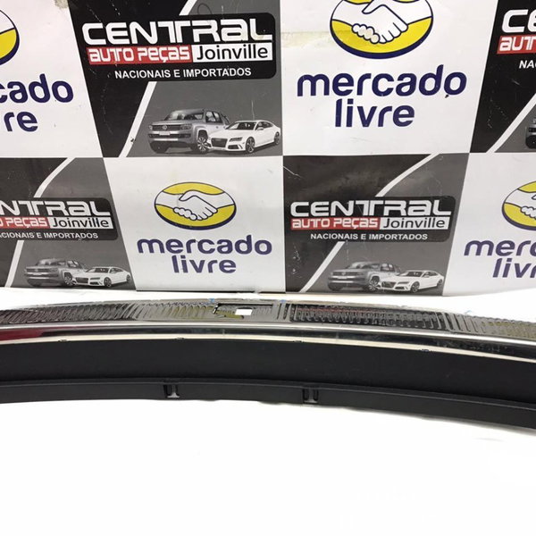 Acabamento Soleira Painel Traseiro Audi Q5 S-line 2019 2020