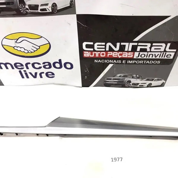 Aplique Friso Forro Porta Dianteira Direita Audi Q5 2019 20