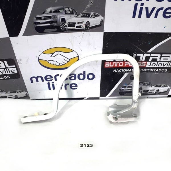 Dobradiça Braço Direito Tampa Traseira Vw Jetta 2012 2013