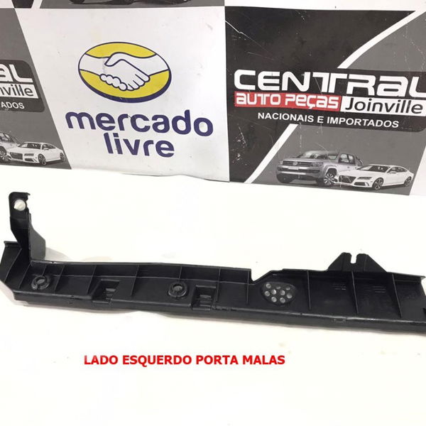  Suporte Acabamento Lateral Esq Porta Malas Discovery 4 2014